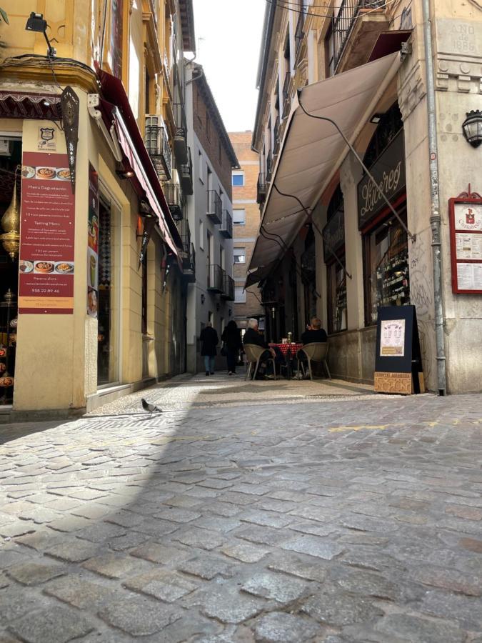 Family Catedral Centro Apartment Granada Exterior photo
