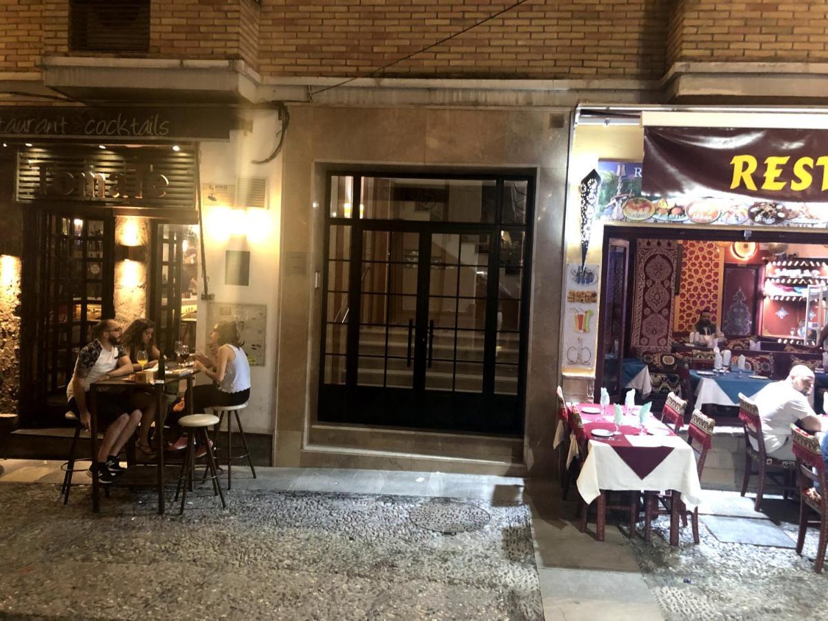 Family Catedral Centro Apartment Granada Exterior photo